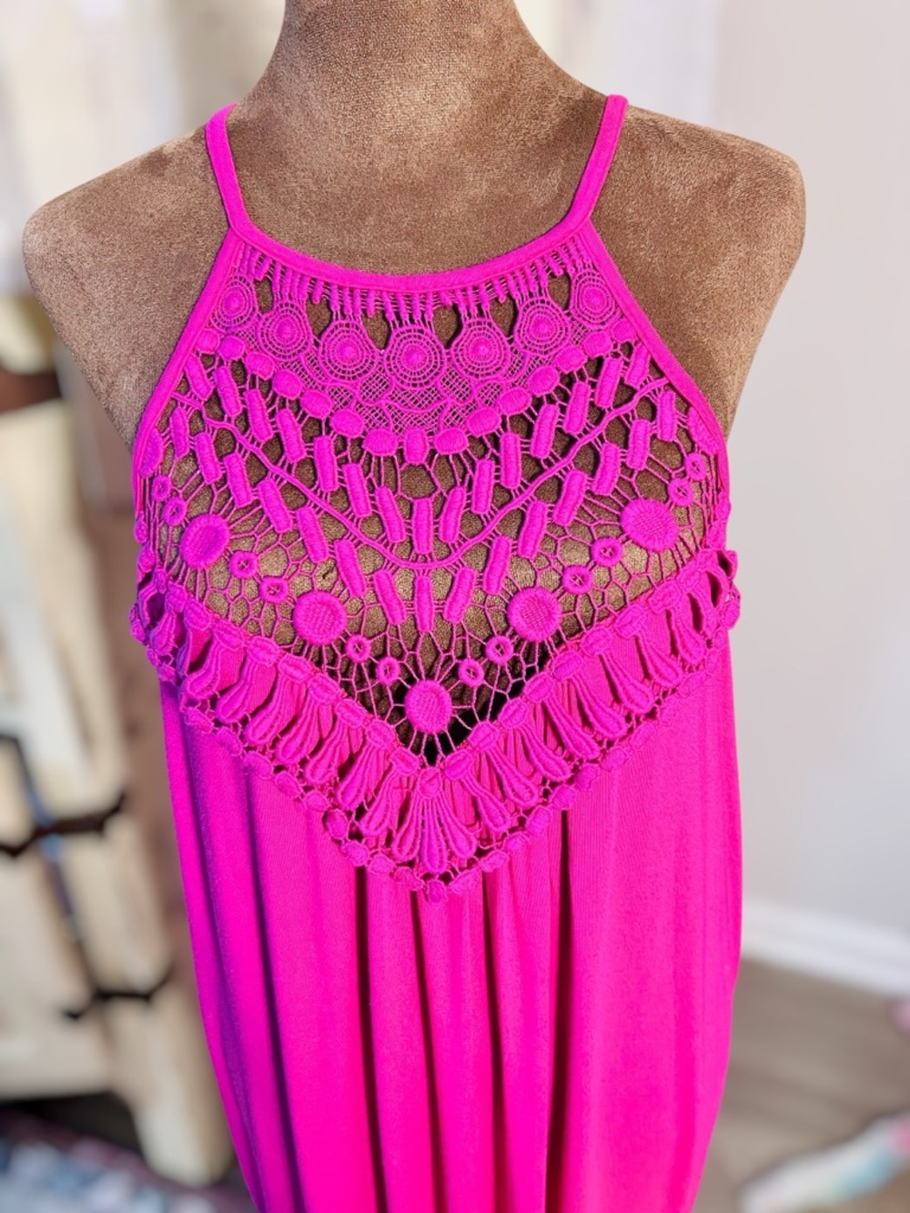 1X “Curvy Sense” Hot Pink Crochet Halter Dress